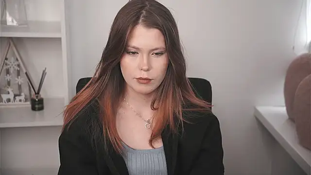 Snapshot of MarnieWootan chatting on 02-26-26, 04:44 MarnieWootan online show from 02-26-26, 04:44