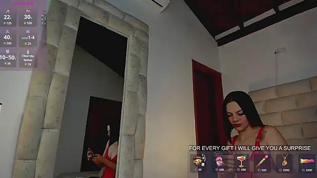 Snapshot of HollyGrey_ chatting on 05-14-26, 11:17 HollyGrey online show from 05-14-26, 11:17