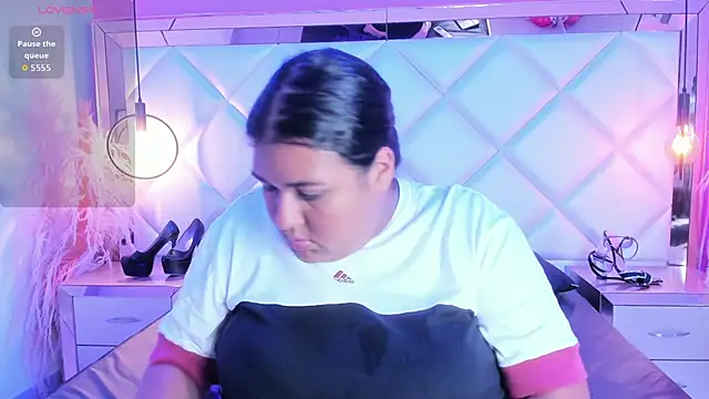 Dojaaiisha online show from 04-08-26, 10:54