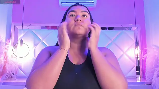 Dojaaiisha online show from 04-14-26, 01:00