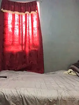 InstantPigweed online show from 04-27-26, 11:25