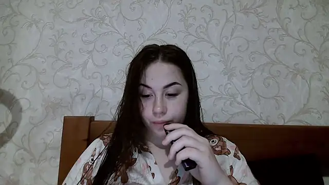 Snapshot of NoirAngel_ chatting on 02-18-26, 09:22 NoirAngel online show from 02-18-26, 09:22