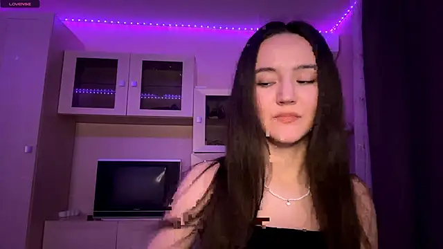 Snapshot of Kiaicatie chatting on 04-22-26, 05:14 Kiaicatie online show from 04-22-26, 05:14