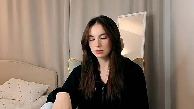 ssandralovin online show from 02-16-26, 07:54