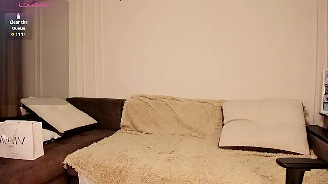 Snapshot of s00nie chatting on 02-15-26, 03:53 s00nie online show from 02-15-26, 03:53