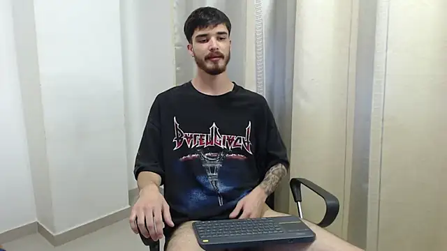 Snapshot of joseh0se chatting on 02-05-26, 03:11 joseh0se online show from 02-05-26, 03:11