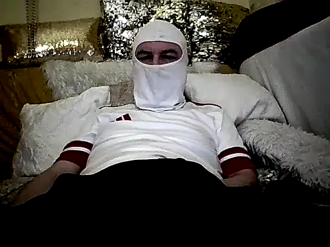 Snapshot of XXMejloXX chatting on 04-13-26, 07:19 XXMejloXX online show from 04-13-26, 07:19