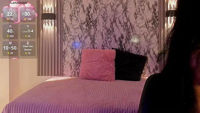 Snapshot of ChloeeMasonn chatting on 02-03-26, 11:04 ChloeeMasonn online show from 02-03-26, 11:04