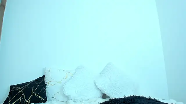 Snapshot of Axel_nova chatting on 02-16-26, 07:21 Axel nova online show from 02-16-26, 07:21