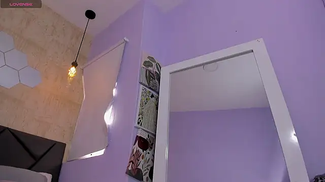 Snapshot of Naomy-lopez chatting on 03-02-26, 07:54 Naomy-lopez online show from 03-02-26, 07:54