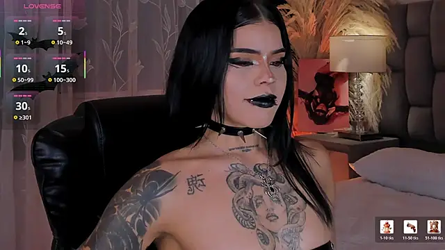 Snapshot of SweetDevil_7 chatting on 07-01-26, 11:48 SweetDevil 7 online show from 07-01-26, 11:48