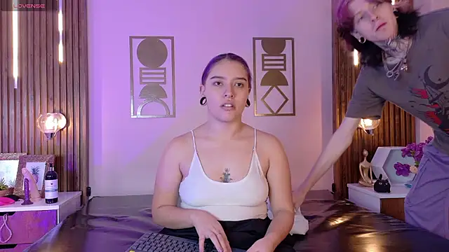 Snapshot of Hanna-Winchester chatting on 02-21-26, 03:40 Hanna-Winchester online show from 02-21-26, 03:40