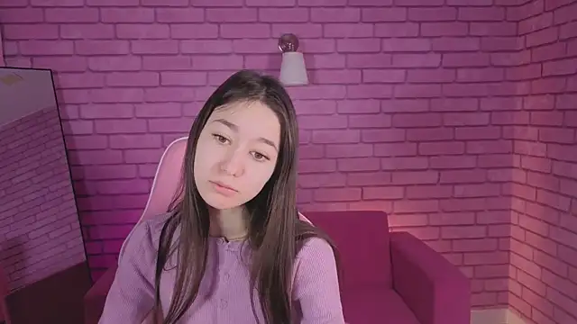 Nicole Brownie online show from 04-18-26, 01:09