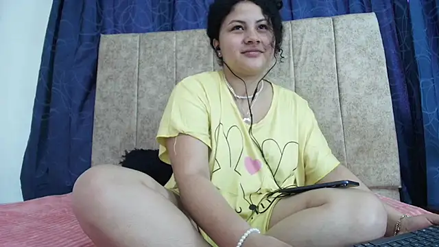 Snapshot of Baby_dirt chatting on 02-19-26, 03:08 Baby dirt online show from 02-19-26, 03:08