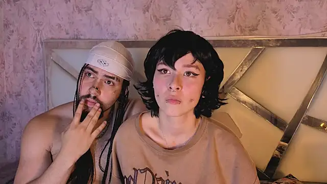 Snapshot of Benny_and_Mark chatting on 02-19-26, 05:14 Benny and Mark online show from 02-19-26, 05:14