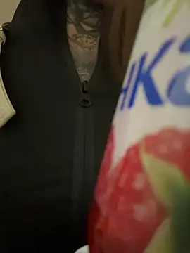 Snapshot of KishaMur chatting on 02-23-26, 05:16 KishaMur online show from 02-23-26, 05:16