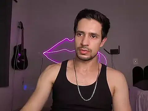 Snapshot of Cshunderlick chatting on 02-16-26, 12:07 Cshunderlick online show from 02-16-26, 12:07