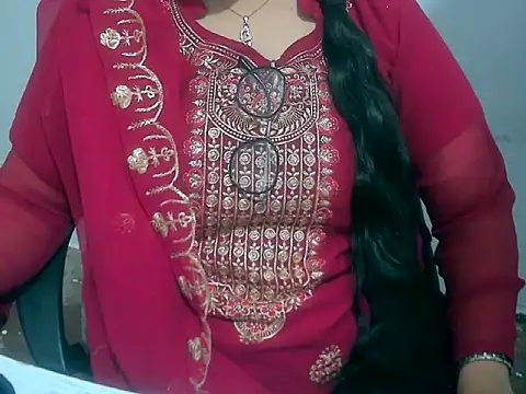 Snapshot of Cute_Aliyaa chatting on 02-27-26, 07:30 Cute Aliyaa online show from 02-27-26, 07:30