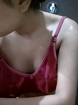 twinkle20 online show from 02-22-26, 03:43