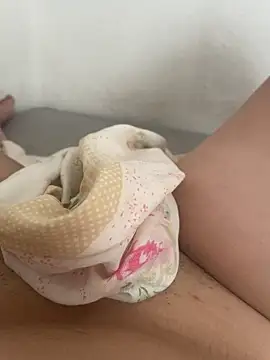 teubrinquedinho online show from 02-06-26, 01:25