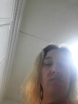 Sunflower0025 online show from 03-03-26, 12:50