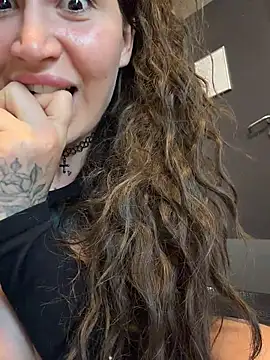 TattooGirlAlia online show from 07-03-26, 11:27