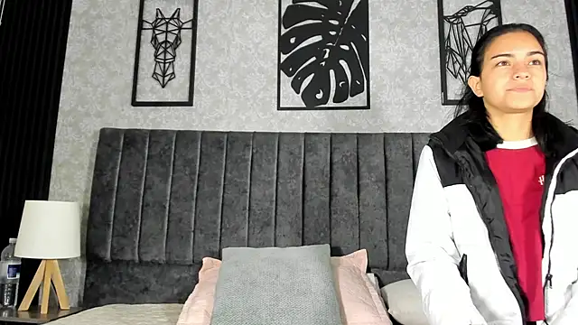 Snapshot of bliinkii_and_luka_ chatting on 02-10-26, 12:31 bliinkii and luka online show from 02-10-26, 12:31