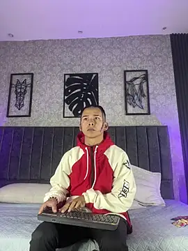 Snapshot of bliinkii_and_luka_ chatting on 02-23-26, 01:08 bliinkii and luka online show from 02-23-26, 01:08