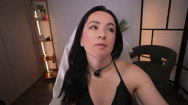 giselle smith online show from 03-24-26, 06:13