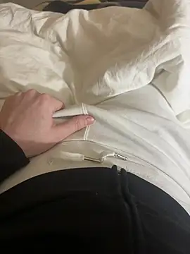 Snapshot of nolimits66 chatting on 03-01-26, 12:40 nolimits66 online show from 03-01-26, 12:40