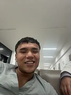 Snapshot of CreamKingg chatting on 02-09-26, 09:24 CreamKingg online show from 02-09-26, 09:24