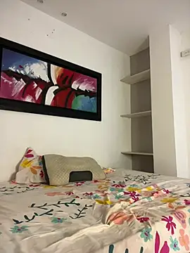 Snapshot of Kira_Spiicy chatting on 02-14-26, 01:30 Kira Spiicy online show from 02-14-26, 01:30