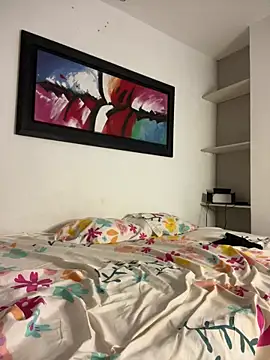 Snapshot of Kira_Spiicy chatting on 02-22-26, 02:04 Kira Spiicy online show from 02-22-26, 02:04