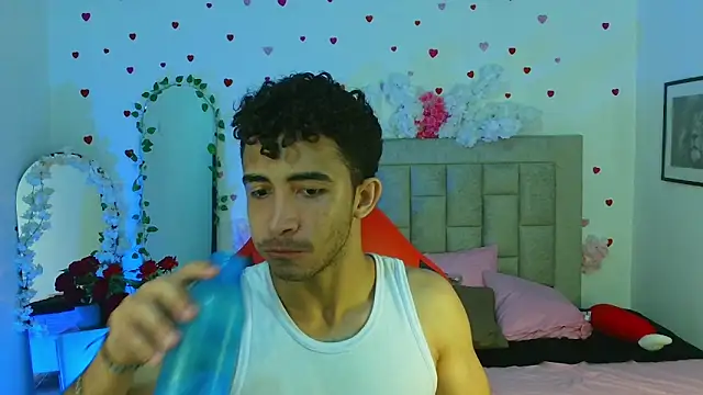 Caius fox online show from 04-13-26, 11:27