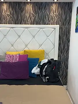 Snapshot of Dominik_Souza chatting on 02-08-26, 12:41 Dominik Souza online show from 02-08-26, 12:41