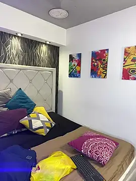 Snapshot of Dominik_Souza chatting on 02-22-26, 02:04 Dominik Souza online show from 02-22-26, 02:04