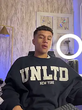 Snapshot of Dominik_Souza chatting on 02-28-26, 12:50 Dominik Souza online show from 02-28-26, 12:50