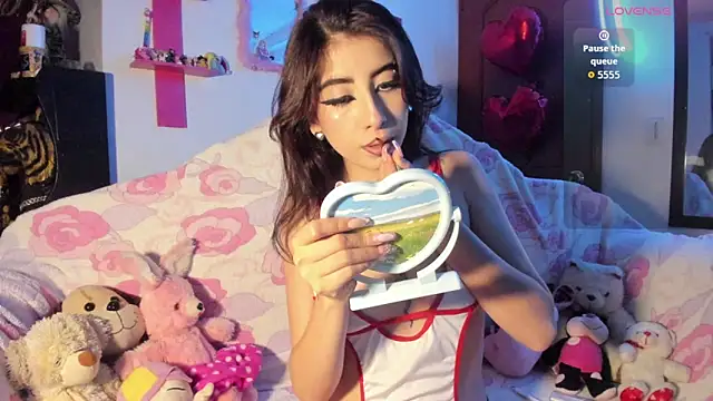 Rebecahart online show from 02-15-26, 11:23