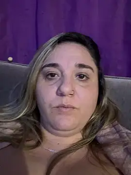 Snapshot of Gisapeka chatting on 07-05-26, 03:45 Gisapeka online show from 07-05-26, 03:45