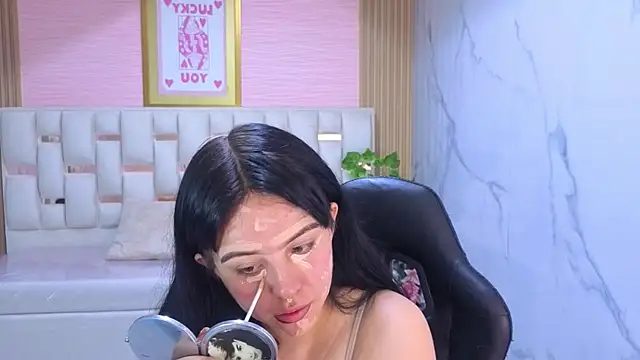 Snapshot of sarita_09_s chatting on 06-20-26, 02:58 sarita 09 s online show from 06-20-26, 02:58