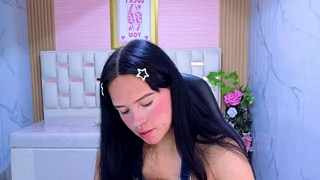 Snapshot of sarita_09_s chatting on 06-28-26, 03:01 sarita 09 s online show from 06-28-26, 03:01