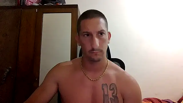 Snapshot of Daniiiel13 chatting on 06-07-26, 03:05 Daniiiel13 online show from 06-07-26, 03:05