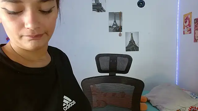 Snapshot of Lolitaa__VIP chatting on 02-07-26, 05:49 Lolitaa VIP online show from 02-07-26, 05:49