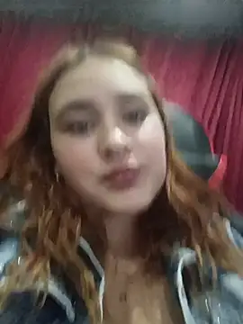 Snapshot of katty_42 chatting on 07-14-26, 02:05 katty 42 online show from 07-14-26, 02:05