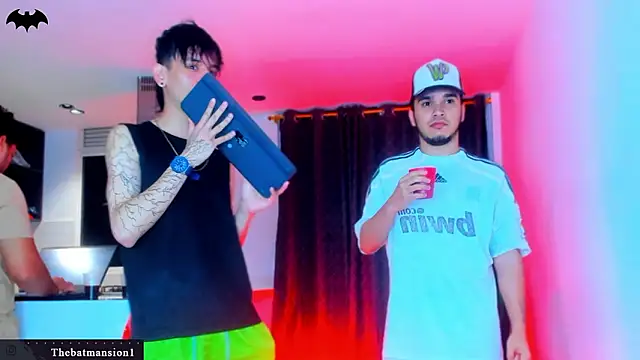 Snapshot of TheBatMansion chatting on 02-22-26, 12:56 TheBatMansion online show from 02-22-26, 12:56