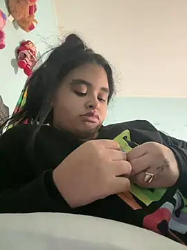 Aloyenita online show from 03-06-26, 06:04