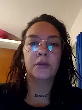 Snapshot of kuramaqueen chatting on 02-07-26, 01:09 kuramaqueen online show from 02-07-26, 01:09