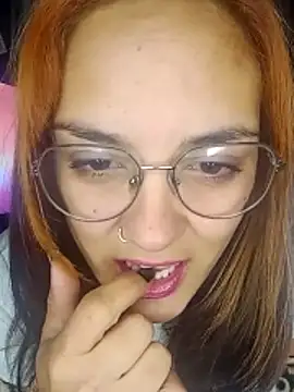 kuramaqueen online show from 06-10-26, 03:50