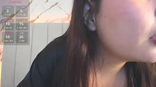 Snapshot of mia_serena_ chatting on 02-10-26, 07:40 mia serena online show from 02-10-26, 07:40