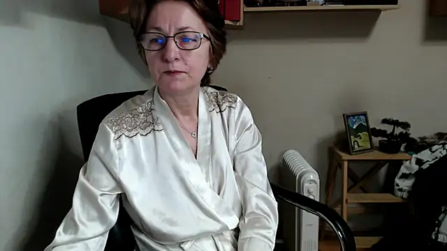 katemodel online show from 02-22-26, 08:02